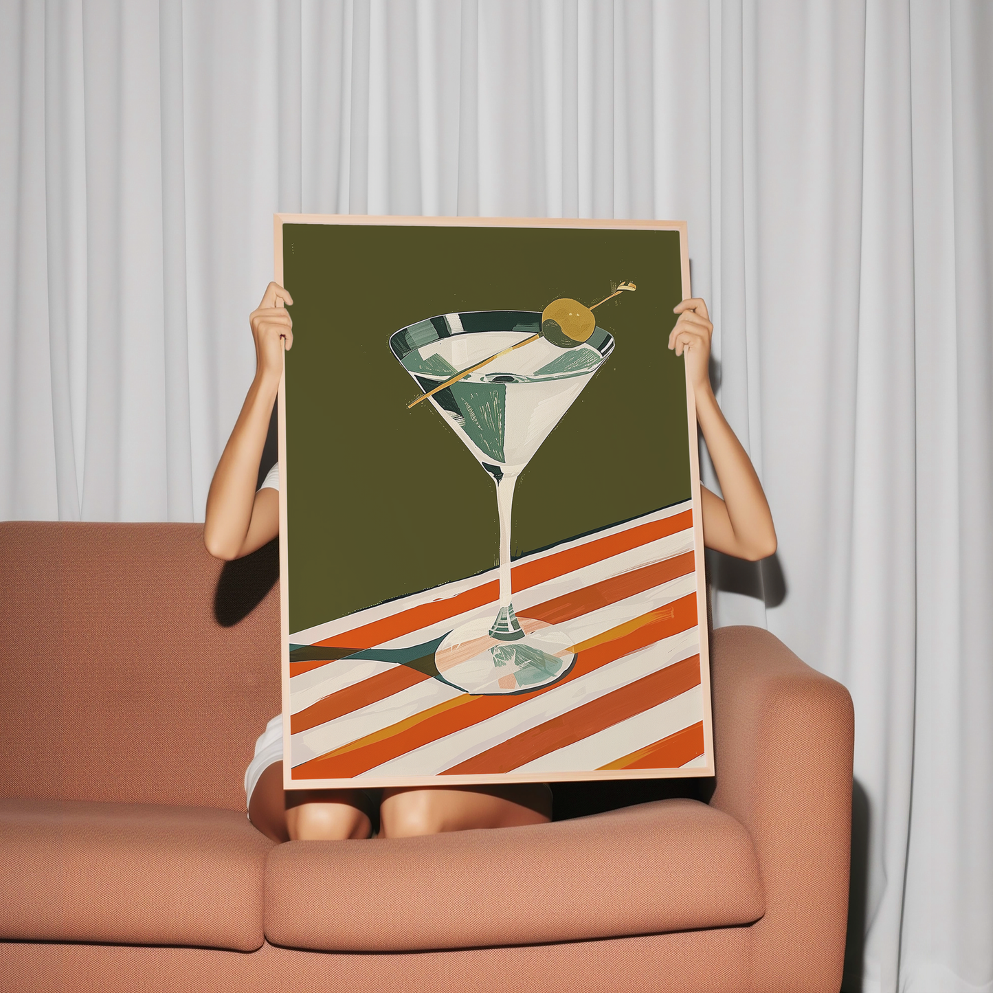 Retro Martini Glass Art Print - Vintage-Inspired Bar Wall Art